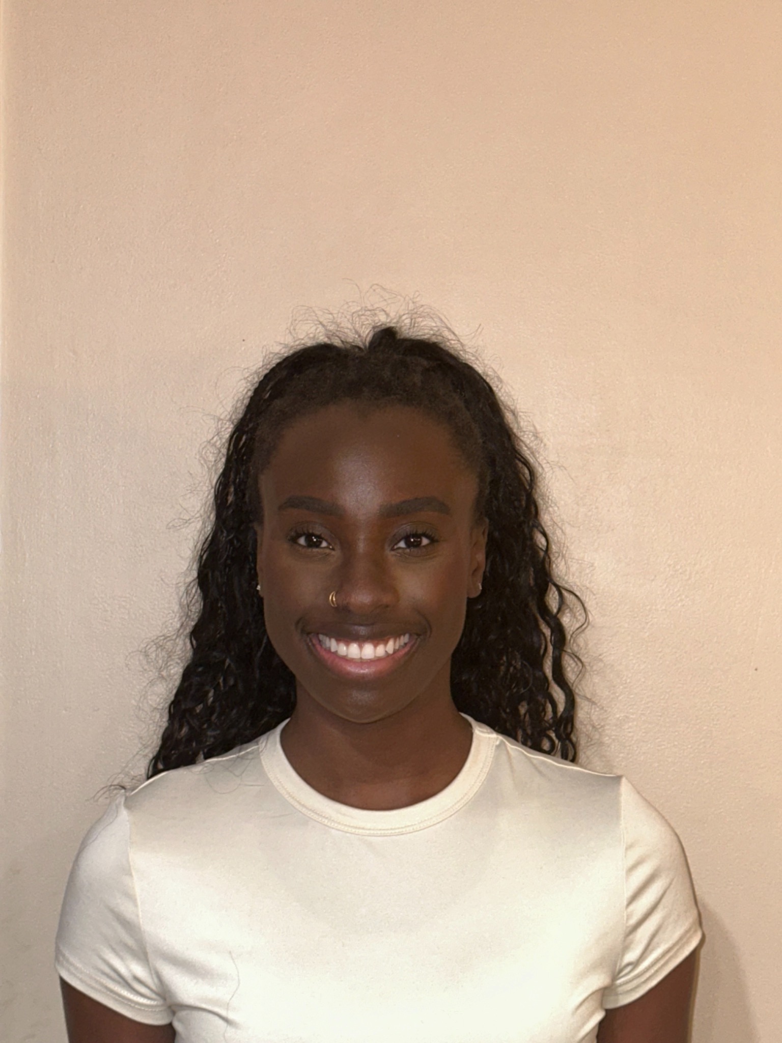 Headshot of Amanda J. Andrews